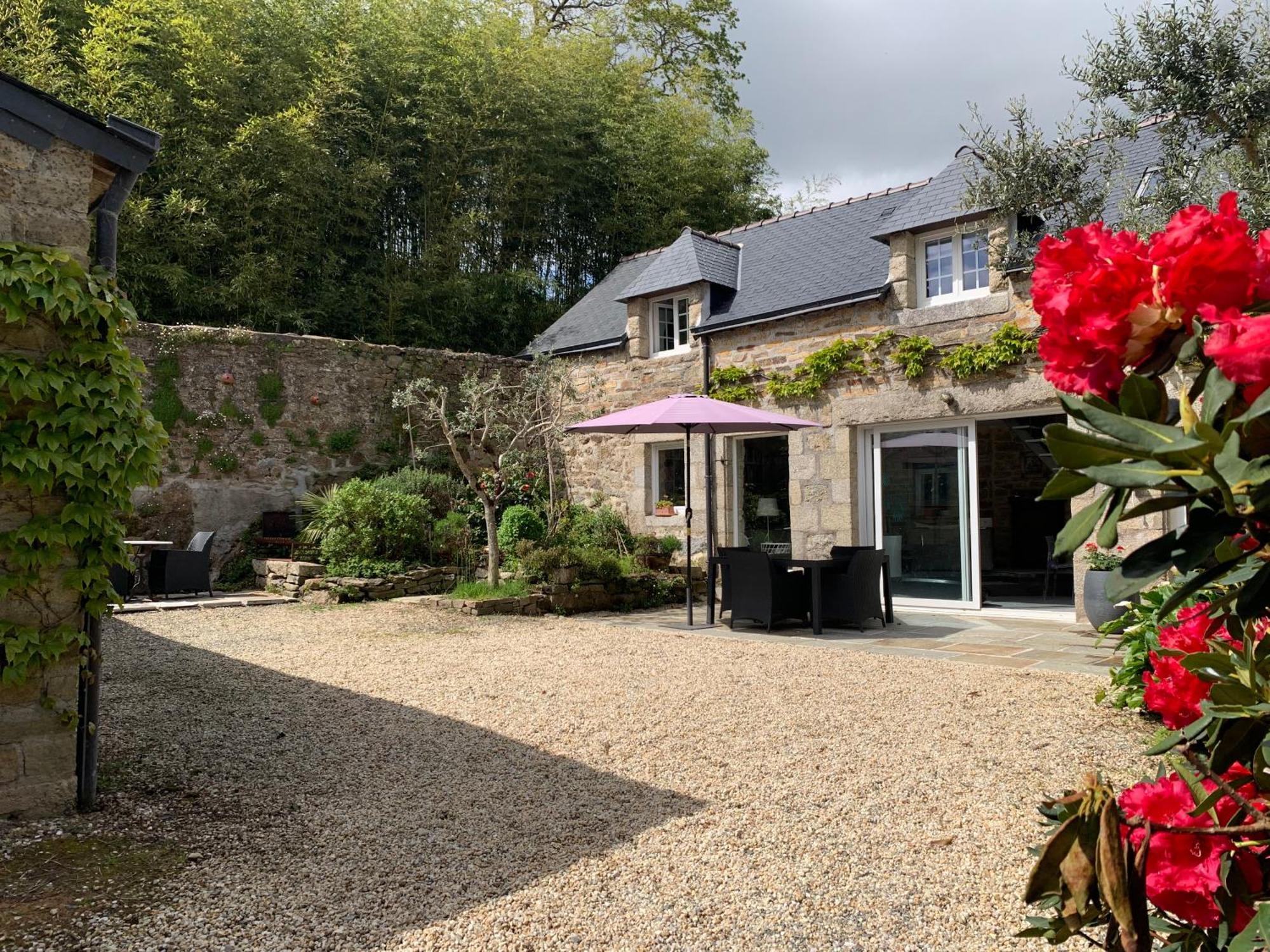 La Petite Cour Villa Pont-Aven Bagian luar foto